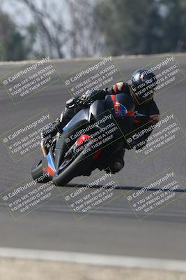 media/Nov-01-2025-TrackDaz (Sat) [[2b4d5192bc]]/A Group/12pm (Turn 2 (Outside)/